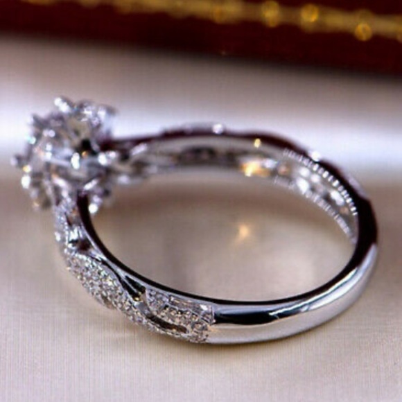 925 sterling silver Luxury Gorgeous Wedding Ring - Picture 8 of 8